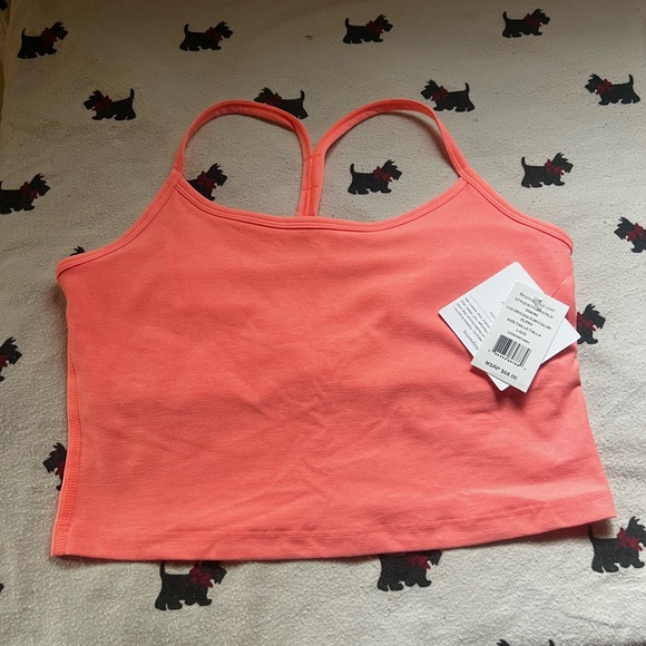 NWT Beyond Yoga Coral Peach slim crop racerback tank top size large - Picture 1 of 4